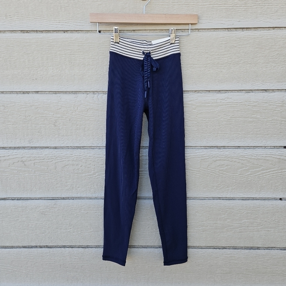 NWT Offline by Aerie 7/8 leggings navy ribbed with cream striped waist small